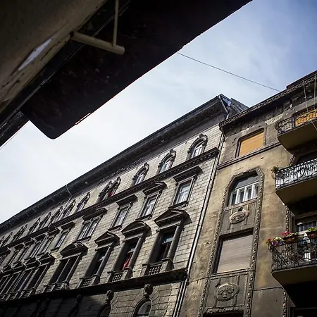 Sipi * ブダペスト